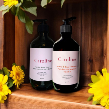 Set of 2 Hand & Body Washes  490ml+490ml Patchouli & Amber Vanilla +  Peppermint & Dark Cedar